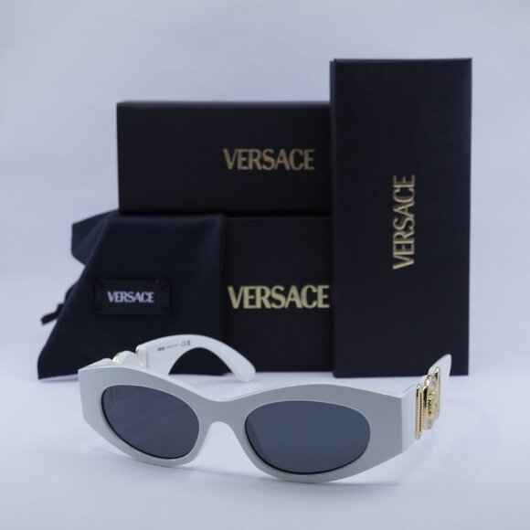 🕶️ New Versace VE4480U 314/87 Sunglasses - White Frame, Dark Grey Lenses - Picture 10 of 10